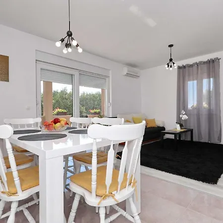 Apartment Jerbic Zadar